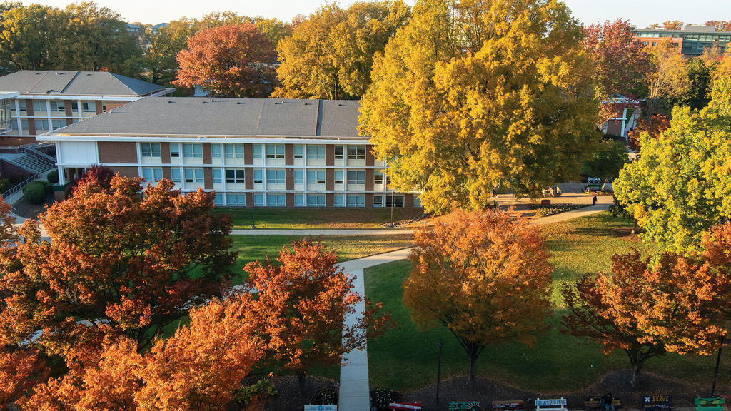Autumn on Mason's Fairfax Campus